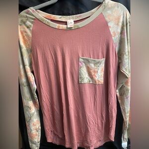 Floral Contrast Long Sleeve Tee